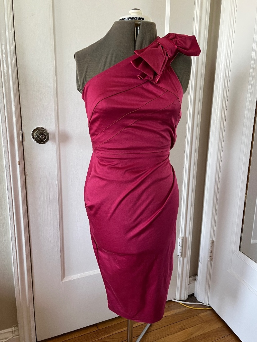 ASOS Dark Hot Pink Fitted Bodycon One Strap Prom Evening Cocktail Dress Size 4